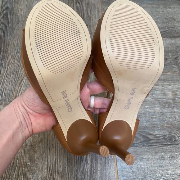 Gianni Bini Leather Ankle Strap Heel Size 6.5 Brown 5 in Zip Back Platform - Picture 15 of 16